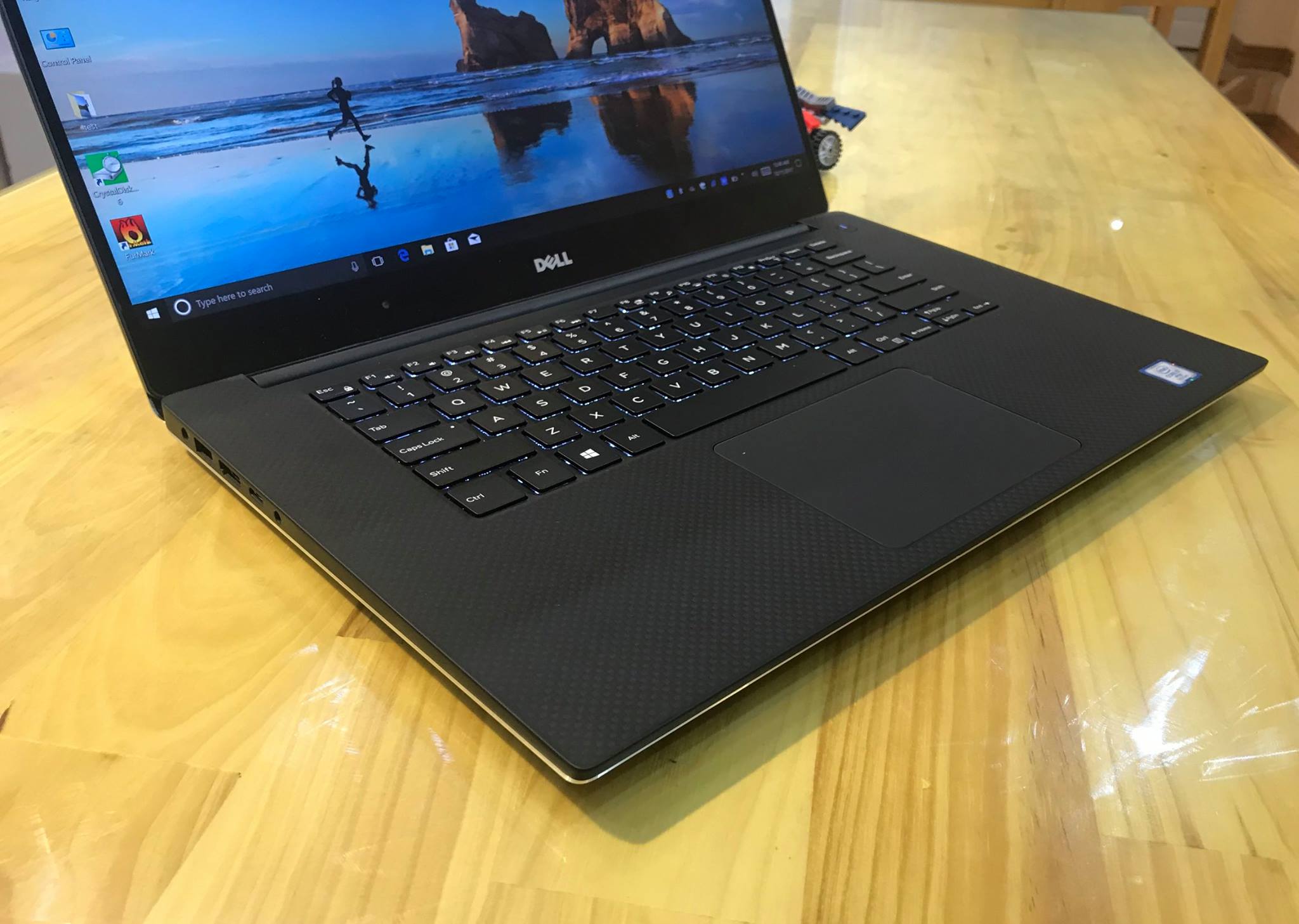 Laptop Dell Precision 5520 - Workstation-1.jpg